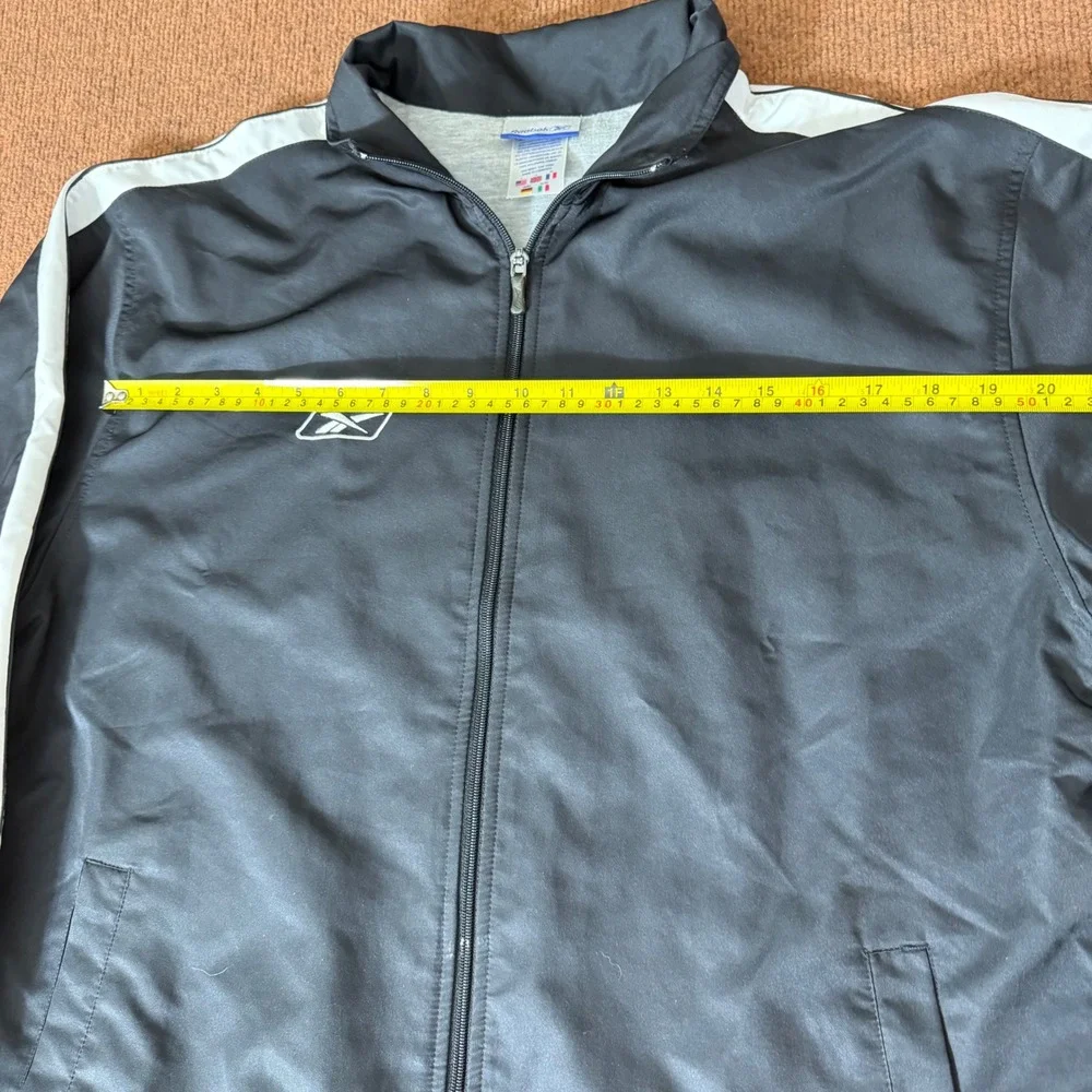 Vintage Reebok Mens Black White Full‎ Zip Track Jacket Windbreaker Size L 585 A+